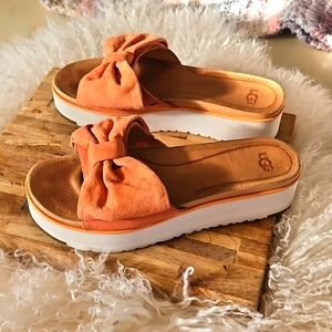 UGG Jade Platform Slide Platform Sandal Salmon Women's Size 7.5